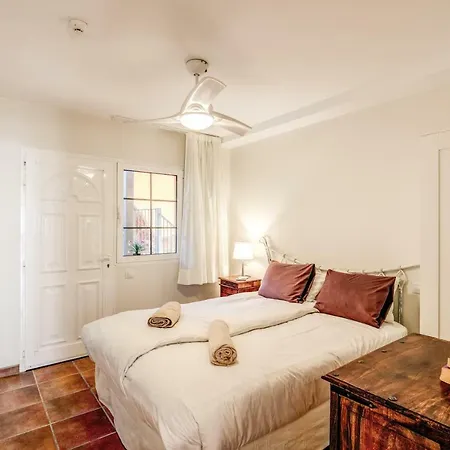 Apartment Granada I *